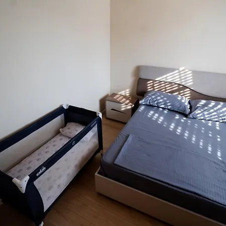 In With Outdoor Pool Shkodër