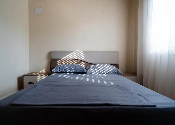 In With Outdoor Pool Сasa de vacaciones