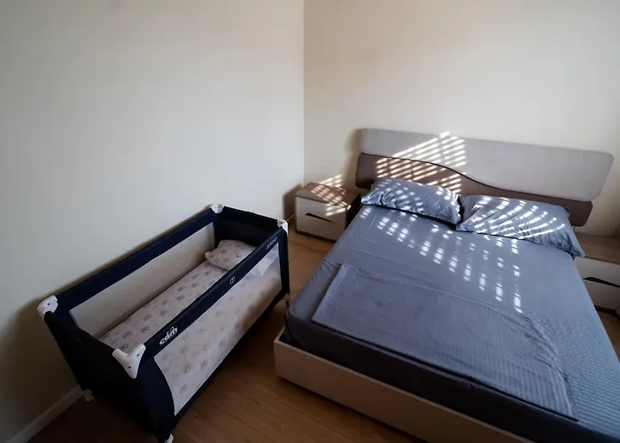 In With Outdoor Pool Shkodër